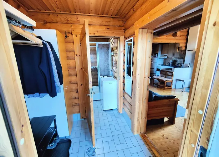 Ainola Алапиткя